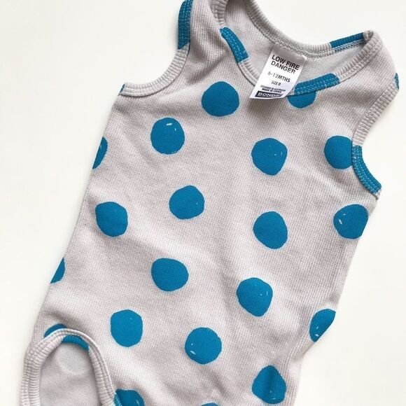 BONDS gray ribbed polka dot tank shirt EUC 6-12 - Picture 2 of 2